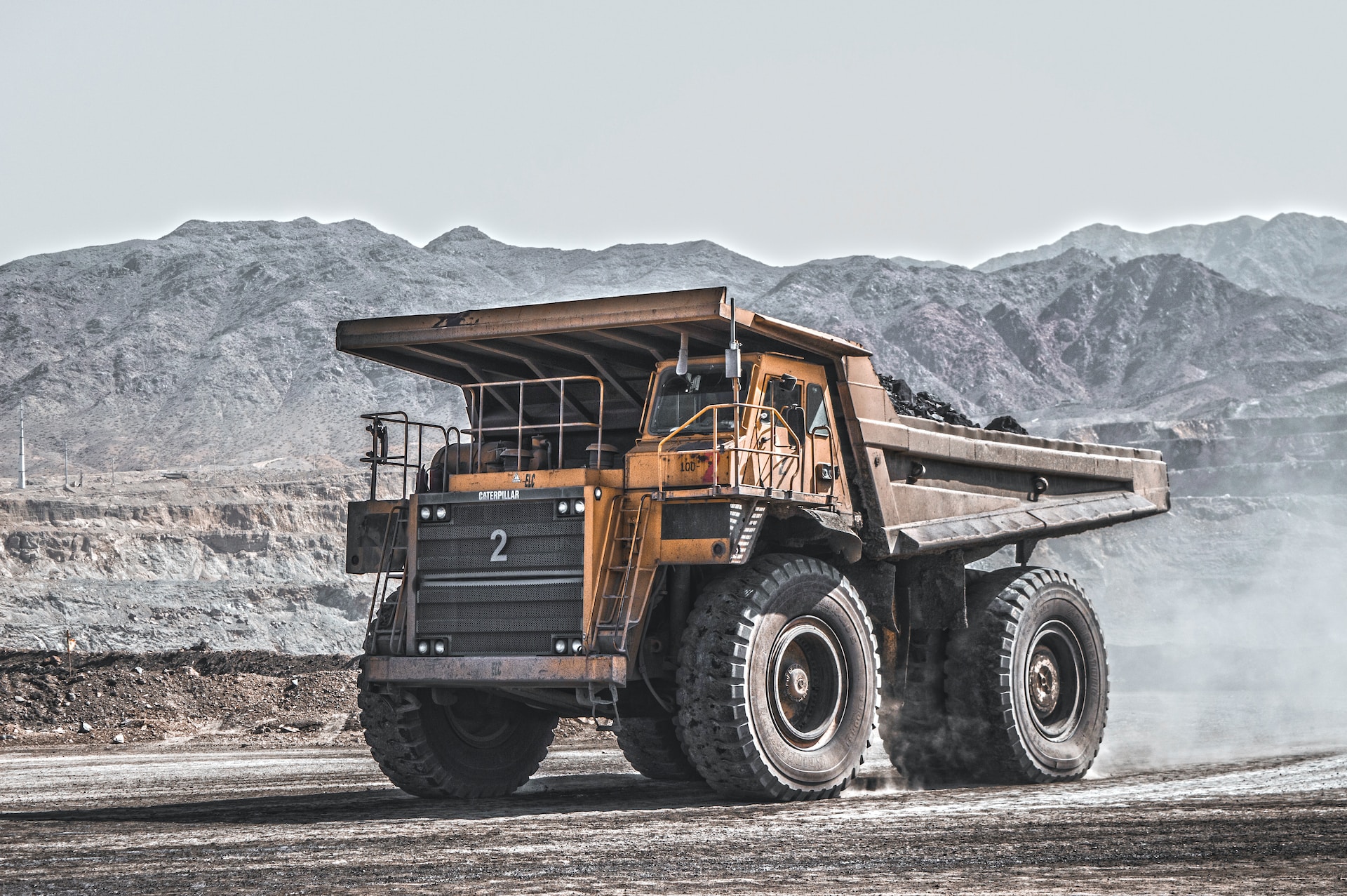 When to Do Brake and Clutch Repair on Mining Trucks?
